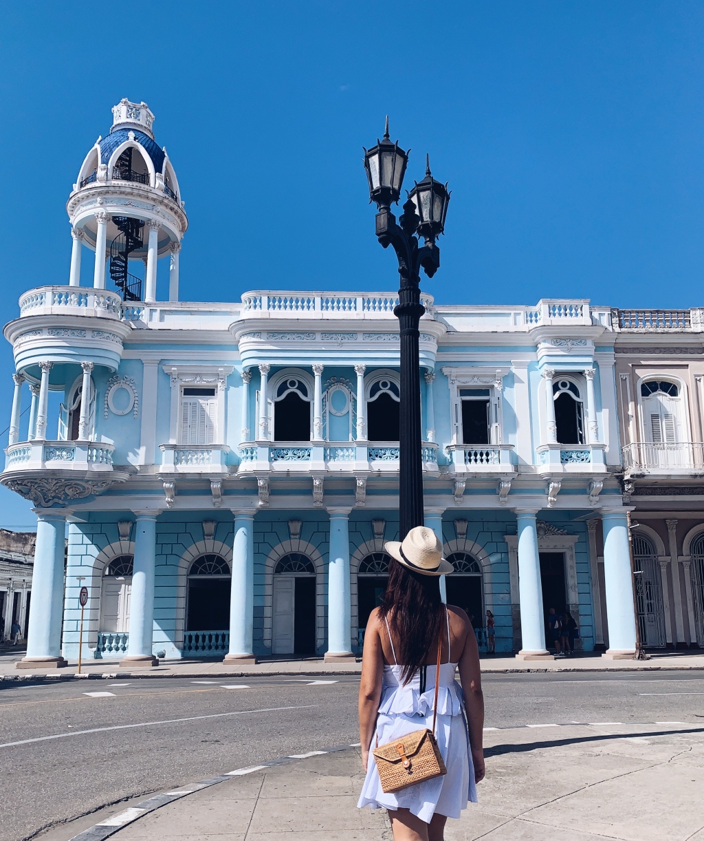 Mon Road Trip en Solo à Cuba: CIENFUEGOS